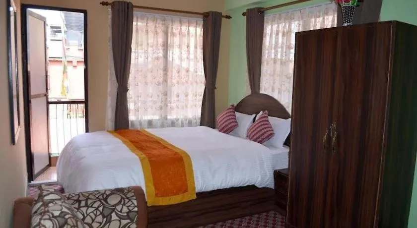 Oyo 492 Hotel Yeti Home Kathmandu 2*,  Nepal